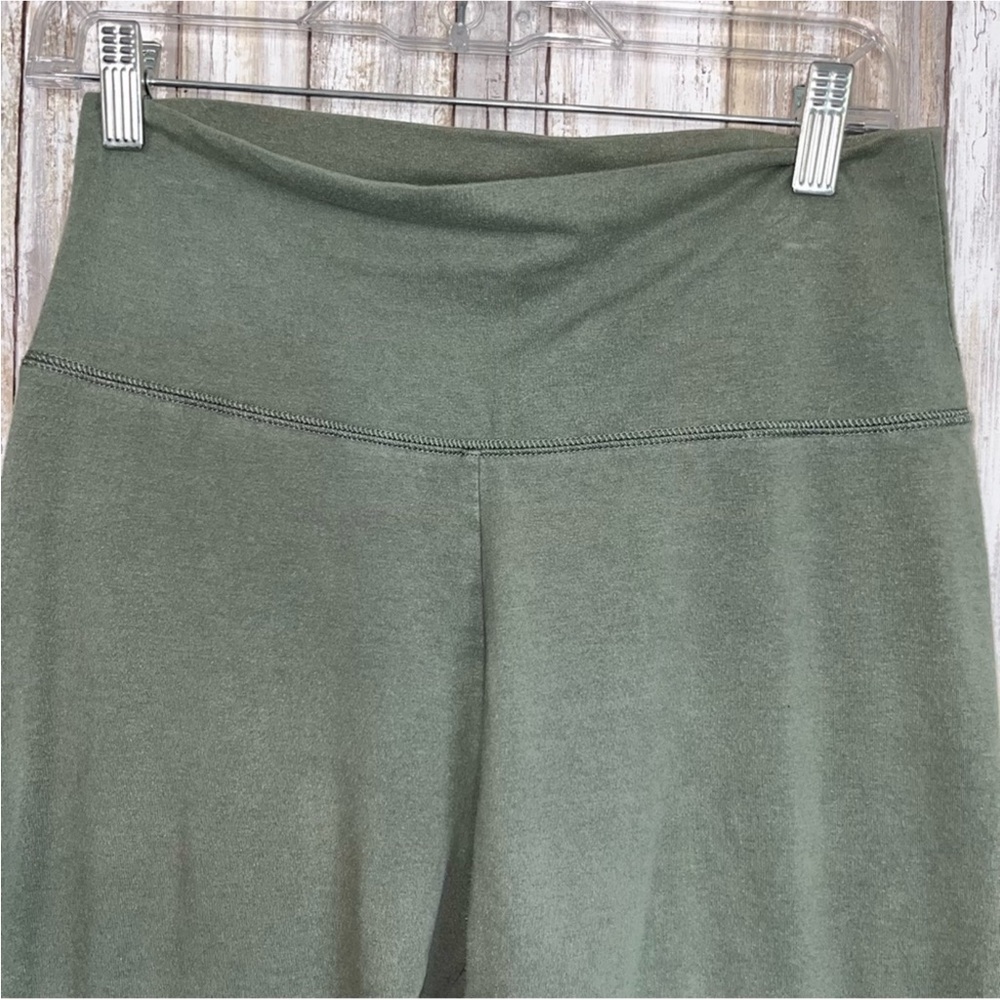 Aerie Olive Green Slit Side Leggings - Picture 3 of 4